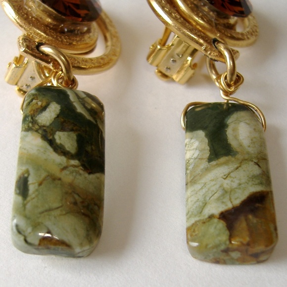 Chunky Amber Green Earrings Swarovski Crystal Gemstones Handmade Clip On New - Picture 4 of 7